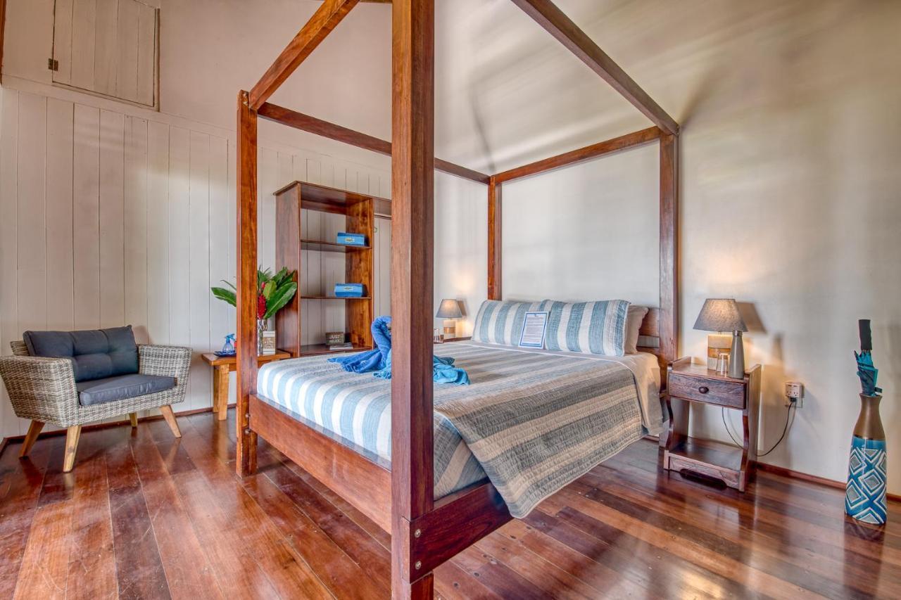 Oasis Bluff Beach Bocas del Toro Exterior photo