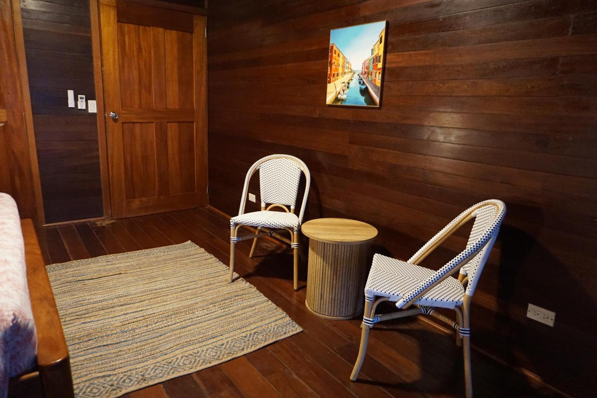 Oasis Bluff Beach Bocas del Toro Exterior photo